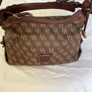 Dooney & Bourke